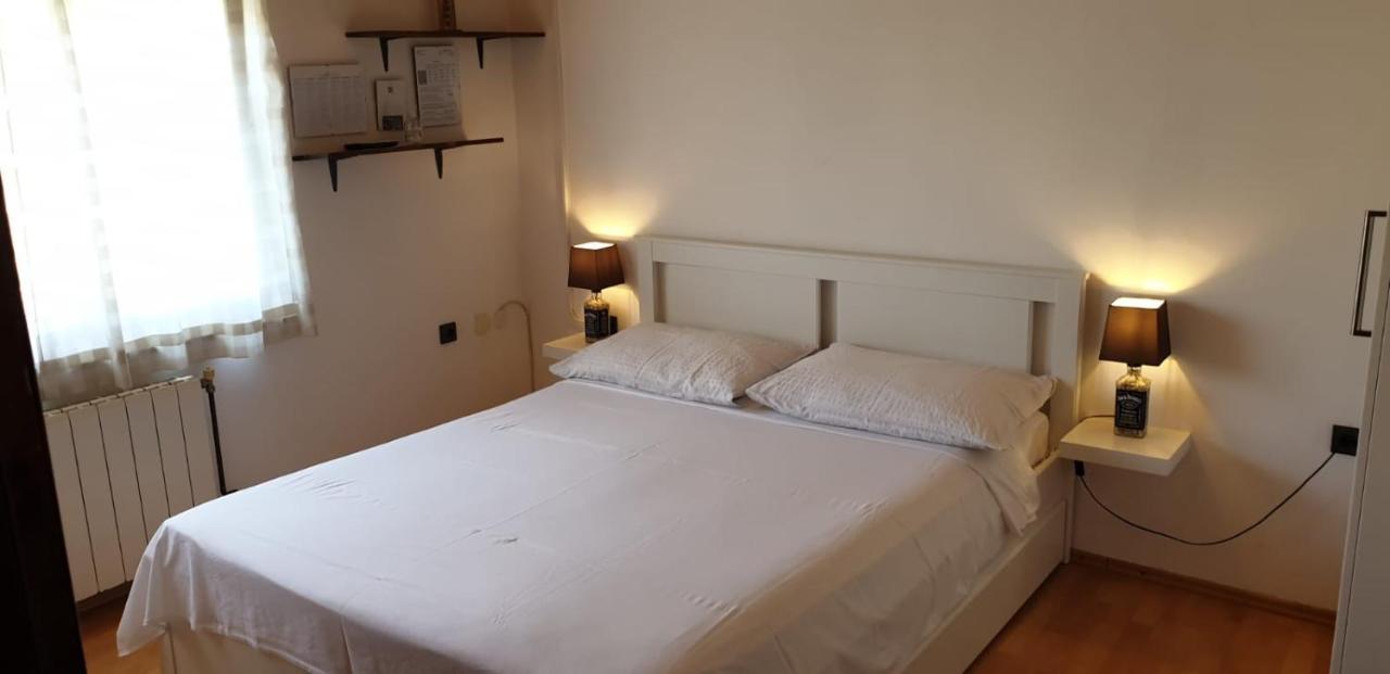 Apartments And Rooms Ivana Đảo Krk Ngoại thất bức ảnh